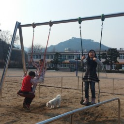 아이들에겐 놀이가 밥이다 | 시골집 풍경