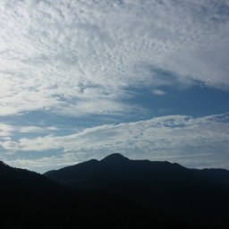 같은 하늘 다른 구름 | 같은 하루 다른 일상