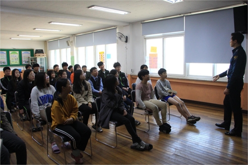 akr20170512146300064_02_i